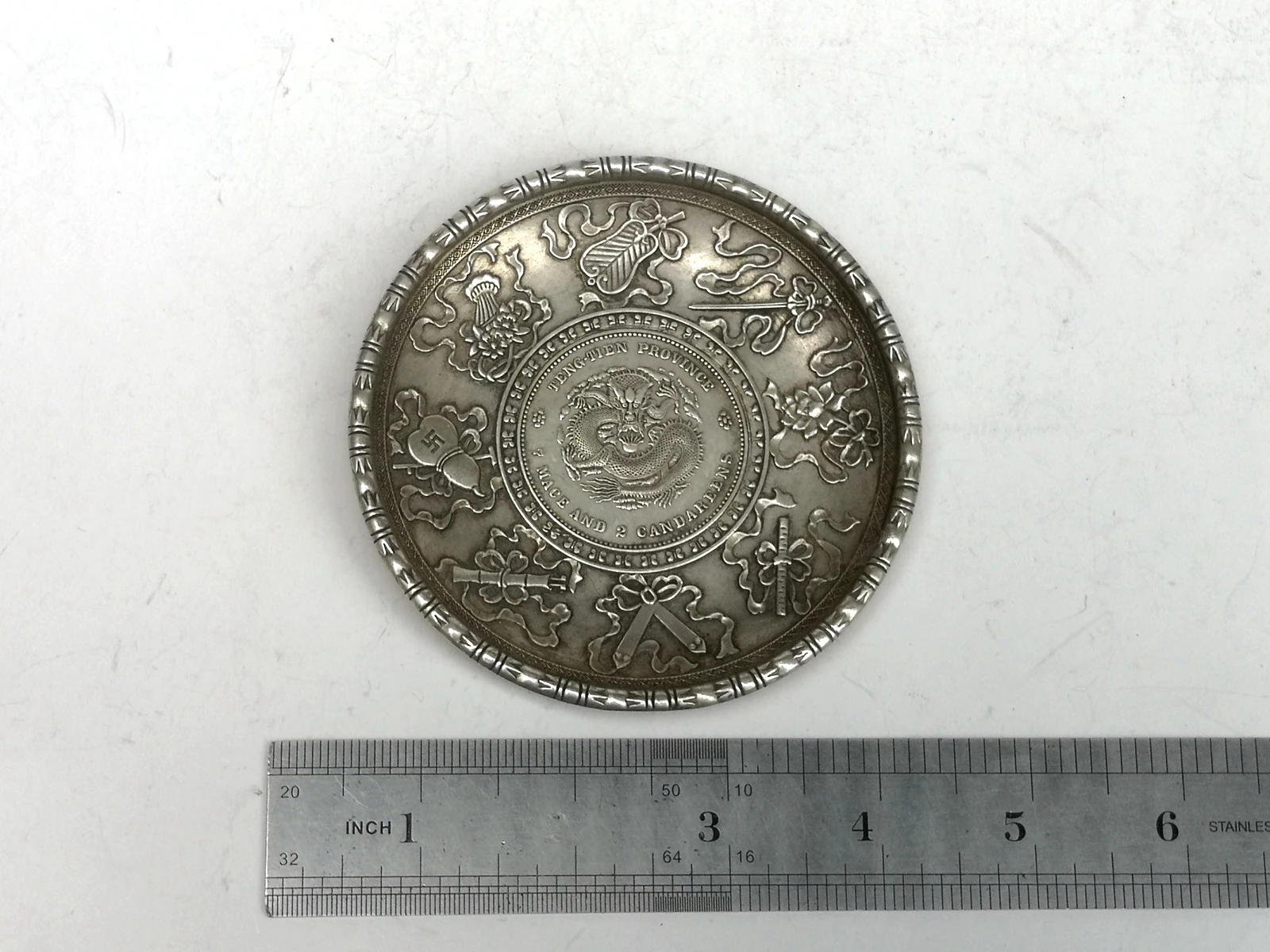 

YIZHU CULTUER ART Collection China Tibet Silver eight immortals stealth Inlay Coin Dish Decoration