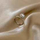 Женское кольцо из серебра 925 пробы, с белым цирконом