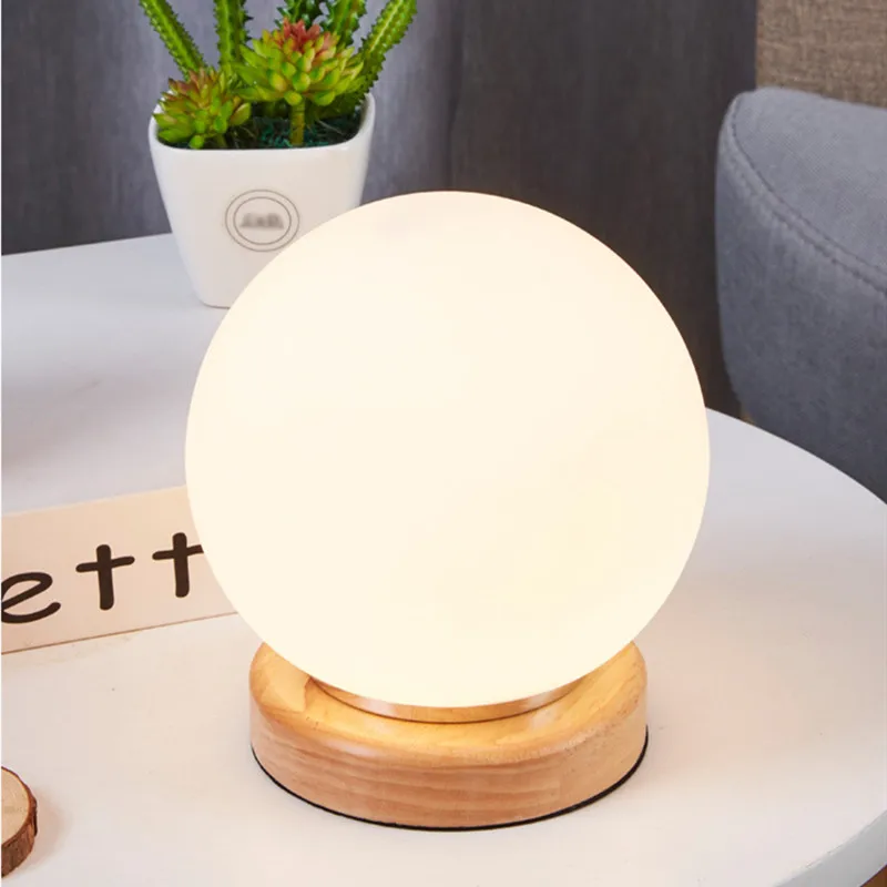 Круглая стеклянная настольная лампа светодиодная прикроватная теплый свет