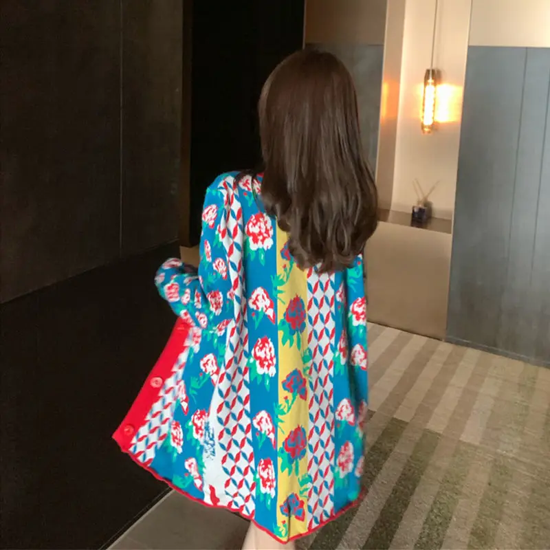

New loose wear Korean soft spring and autumn thin knitted sweater coat