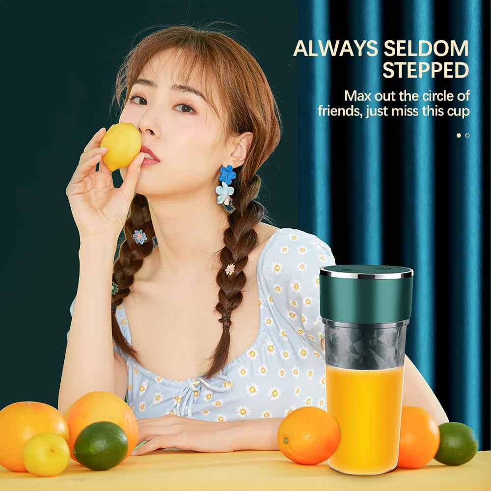 

350ML USB Mini Juicer Handheld Juicer Wireless rechargeable Juicer Home USB Fruit Juicer Convenient Blender Juicer Juice cups