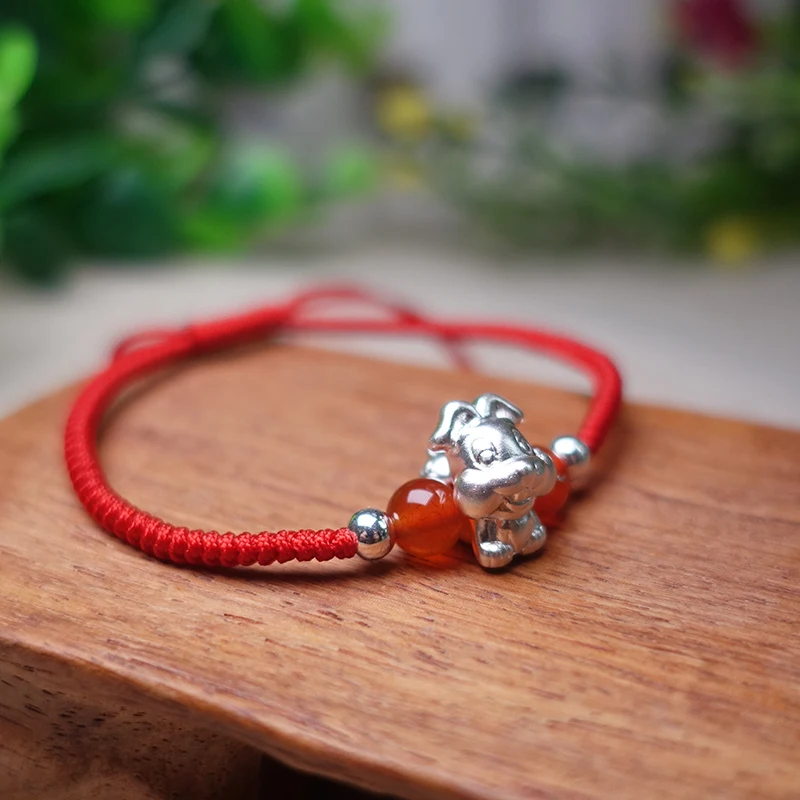 Браслет из серебра S990 пробы с красным китайским знаком зодиака вощеная цепочка