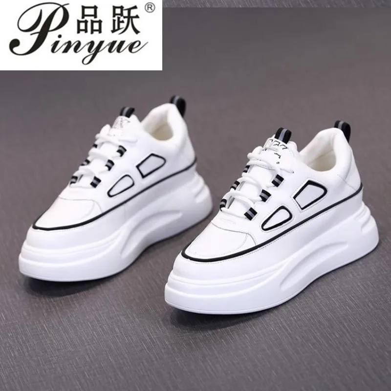 

Basic versatile little white shoes women's spring new Korean student running board shoes women's casual shoes