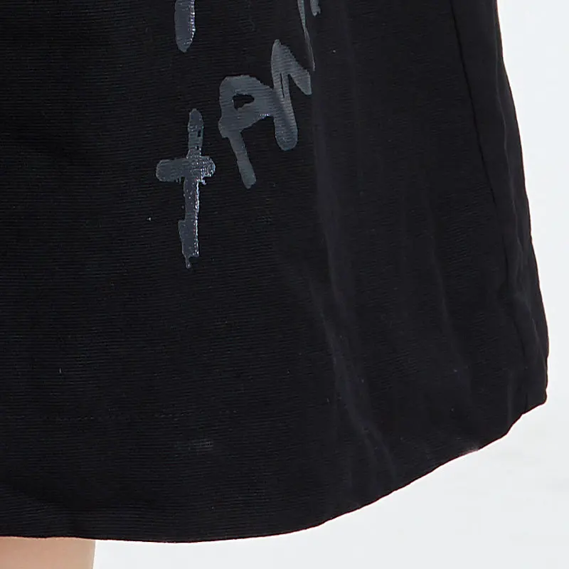 

Vefadisa Black Character Print Women Overcoat 2020 Autumn Long Hooded Trench Coat Contrast Color Women Coat Loose QYF4019