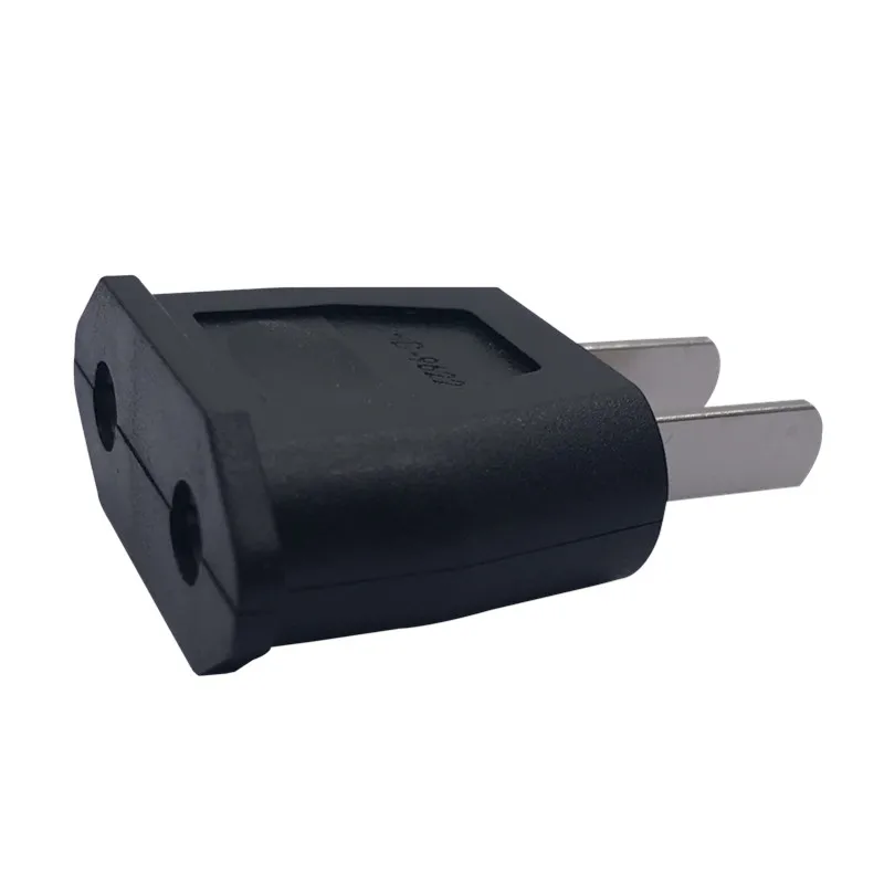 Универсальный дорожный адаптер питания черный переходник переменного тока с