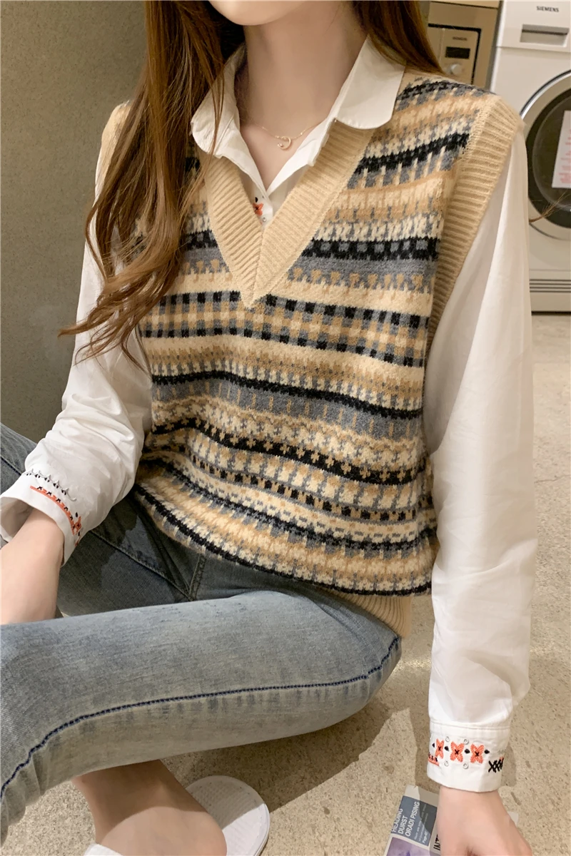 

Sleeveless Pullover Waistcoat Jacket Outside Striped Retro Style Knitted Waistcoat Jacket Sweater Vest Vintage Sweaters