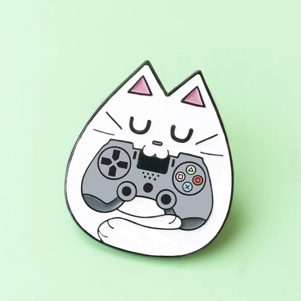 

Cute White Cat Playing Games Hard Enamel Pin Cartoon Pastel Animals Medal Fashion Backpack Brooch Jewelry Game Player Gift