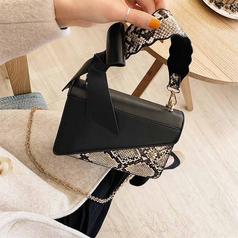

2020 New Fashion Bow Portable Small Square Bag Snake Chain Shoulder Messenger Bag