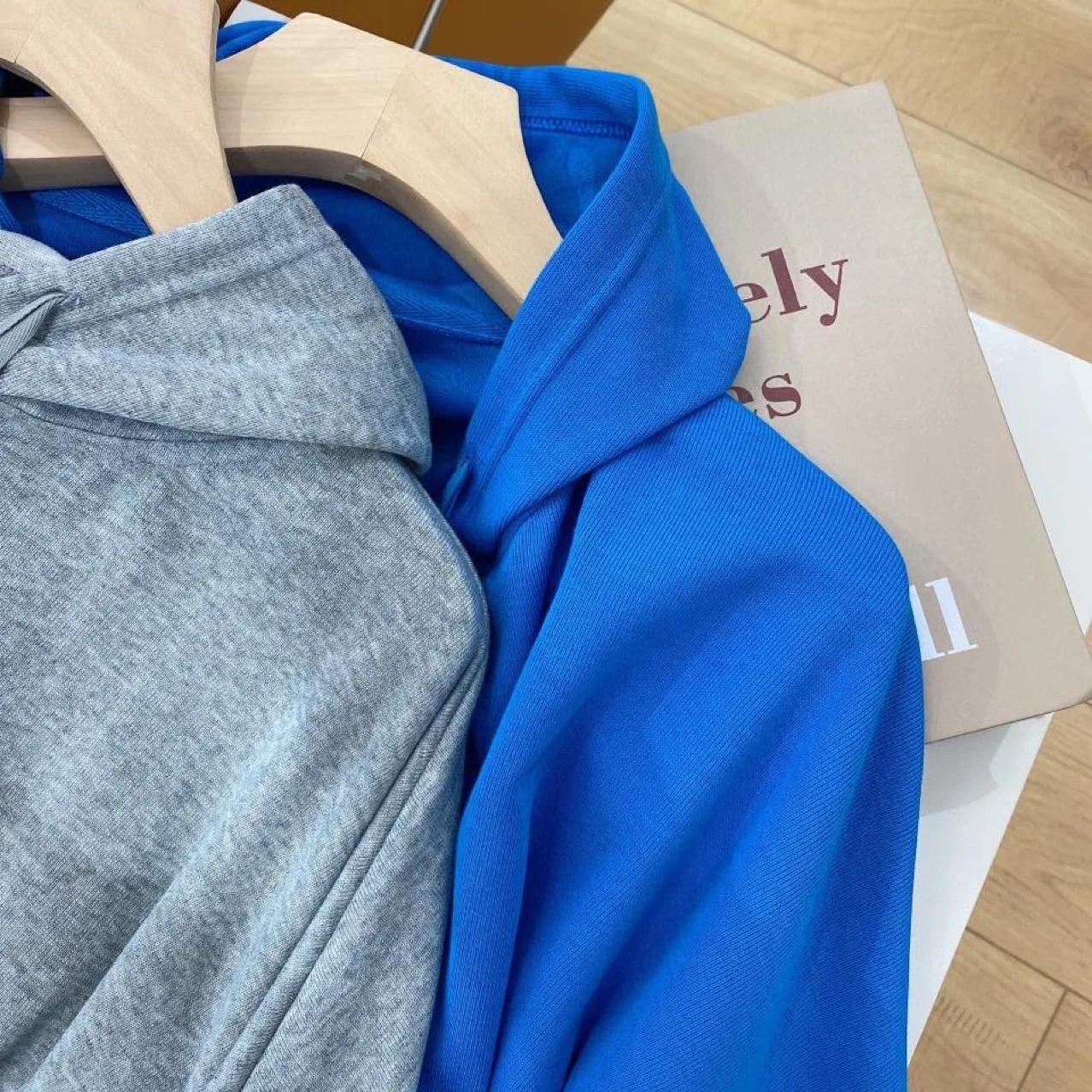 

SB1 star pot fixed dyeing soft knitted cotton leisure Slouchy hooded sportswear coat thin in spring and summer