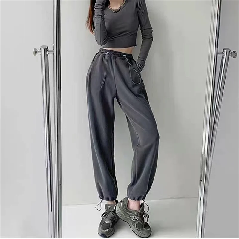 

2022 New Style Drawstring Elastic Waist Track Pants Fashion Cool Womens Loose Straight Leg Pants Lady Casual Wide Leg Trousers