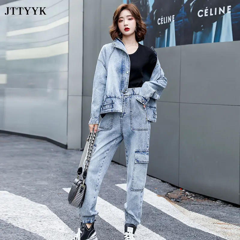 Джинсовый спортивный костюм женский