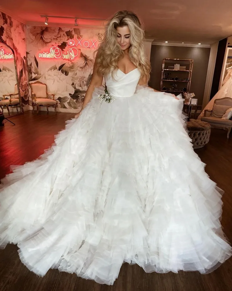 

Elegant A Line Wedding Dresses 2021 Sweetheart Ruffles Skirt Bridal Gowns Satin vestido de fiesta de boda