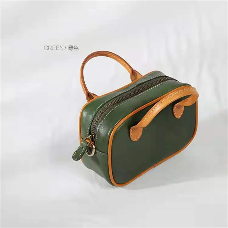 

2021 European and American ladies fashion new niche handmade messenger bag 1922