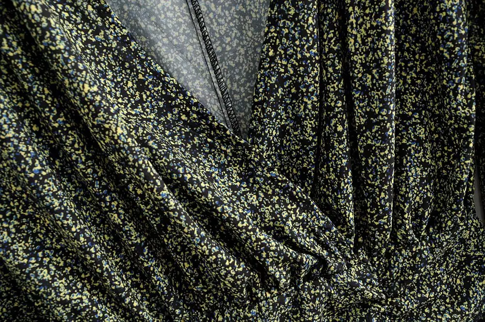 Женское Плиссированное мини-платье с v-образным вырезом и цветочным принтом