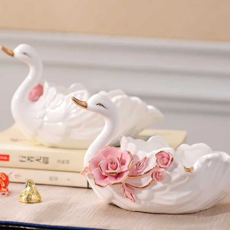 Европейские Керамические украшения в виде лебедя пепельница домашняя модная
