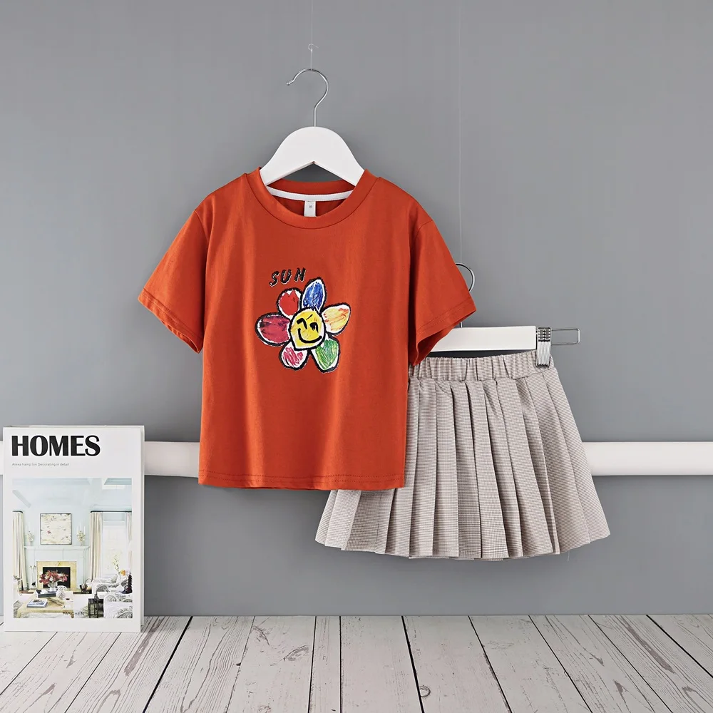 

Midoo Fairy 2021 Summer Girls Kids Children's Set Cute Sun Flower Print O-Neck Top T-Shirt + Khaki Pleated Skirt Casual Clothes