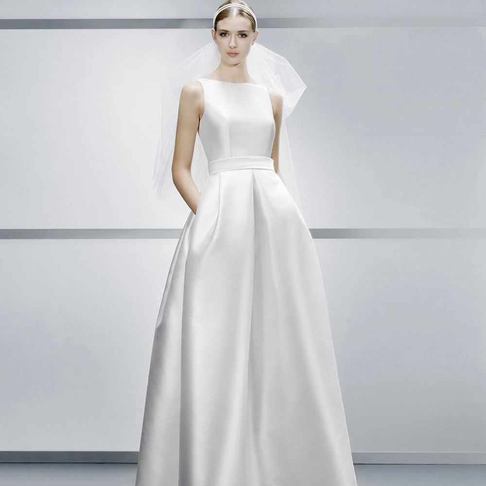 

A-line Backless Wedding Dress Silk Satin Show Thin With Pocket New European And American Elegant Wedding Gown