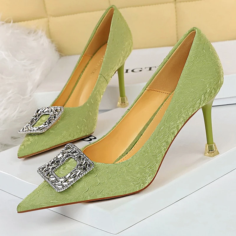

Shoes Luxurious New Woman Pumps Rhinestone High Heels Sexy Kitten Heels Stiletto Sexy Party Shoes Women Heels Size 42 43
