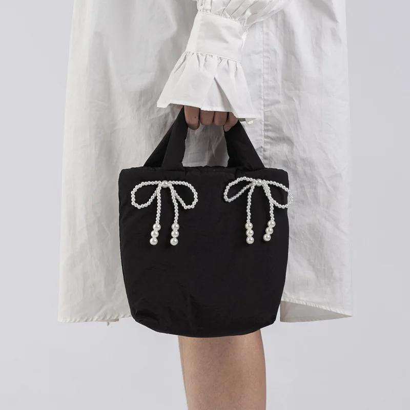 

Winter Soft Tote Bag Pearl Bow Knot Handbag Cotton filled Diagonal Bag Women Shoulder Bag Luxury Nylon Down Cotton Crossbody Bag