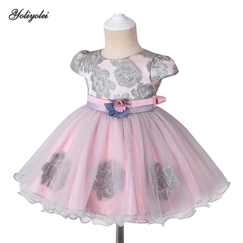 

Yoliyolei Infant Baby Girl Dress Lace Tulle Cotton Dresses for Girls 1st Year Birthday Appliqued Party Wedding Baby Clothing