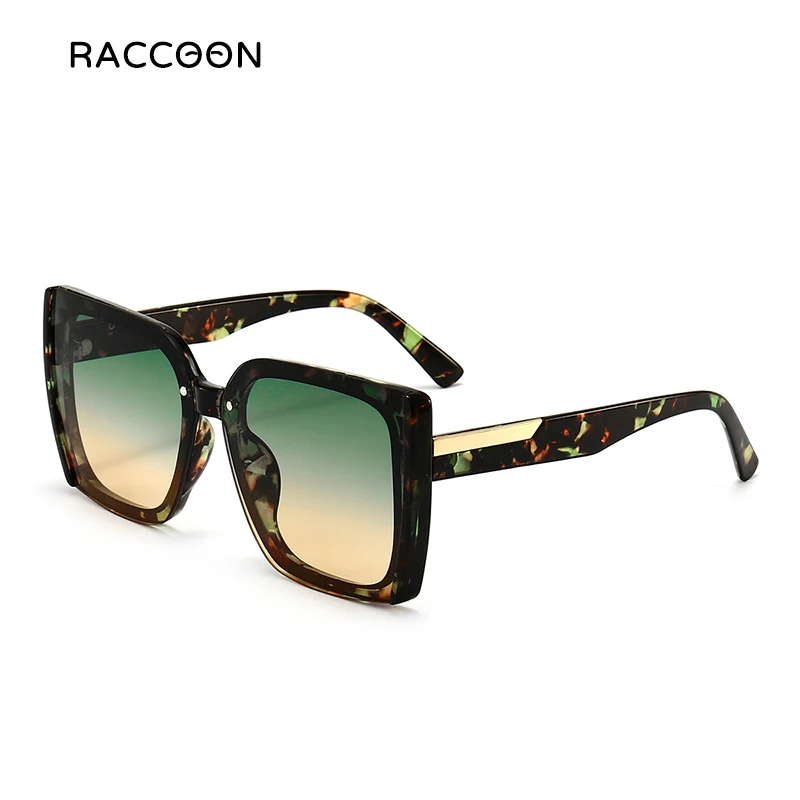 

Vintage Fashion Large Frame High Quality Square Sunglasses Women'S Street Patting Meter Gradient Outdoor Sunscreen Men Glasses