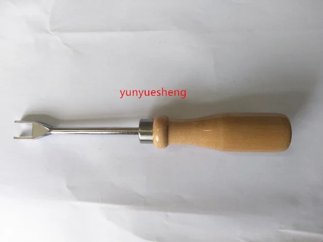 

The piano tuning tool shank baffle plate Tomsk adjustment file holder pull