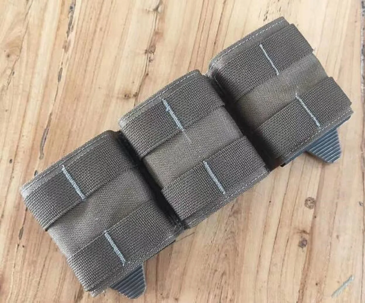 

Tactical vest Accessories Are The Same As 5.56 System 3-Pack Ammunition Clip Bag
