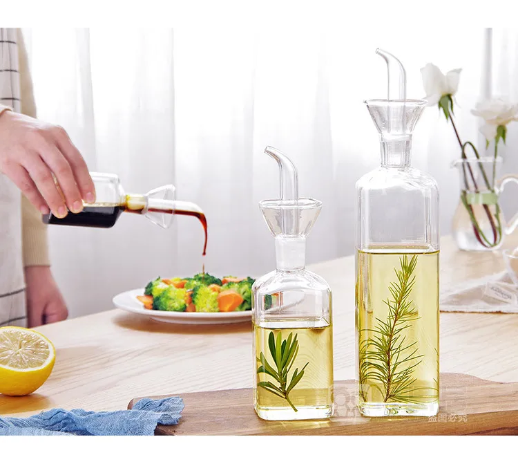 

High Borosilicate Glass Oil Pot Household Bottle Bottle Kitchen Soy Pot Oil Tank Leak-proof Oil Bottle Vinegar Mixing
