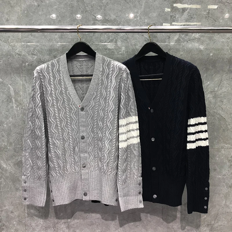 TB THOM Sweater Male Autunm Winter Fashion Brand Coats Fine Merino Wool Aran Cable 4-Bar Stripe V-Neck Cardigan TB Sweaters