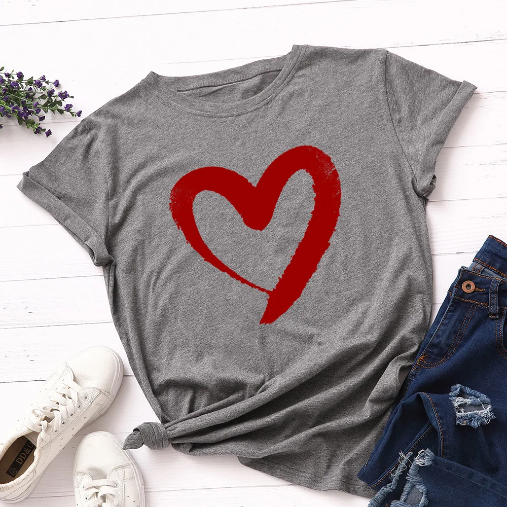 

Plus Size Love Heart Print T Shirt Women Cotton Short Sleeve Summer T-Shirt Casual Graphic Tee Tops Oversize Tshirt Woman Shirts