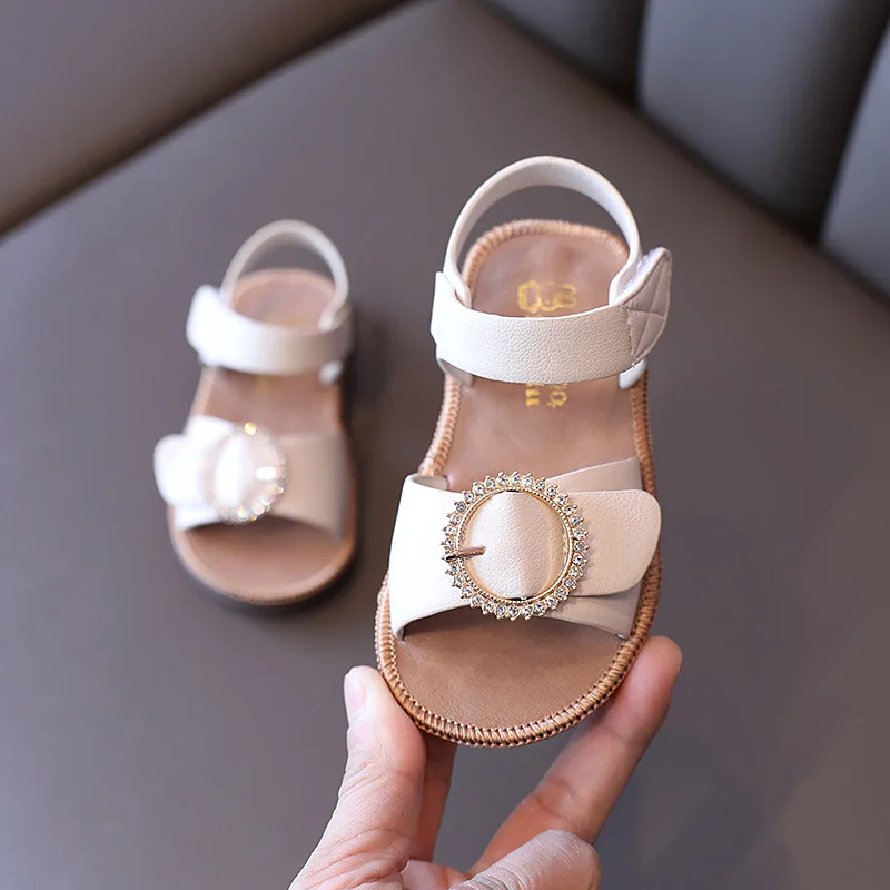 

2021 Summer New Kids Beach Shoes Children Girls Princess Leather Sandals Fashion Soft Bottom Toddlers Rhnestone Flat Shoes