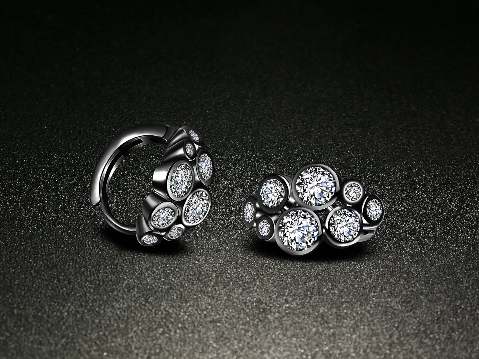 

Hip Hop Female Round Hoop Earrings Charm 14KT Black Gold Color Wedding Earrings Punk White Zircon Small Earrings For Women