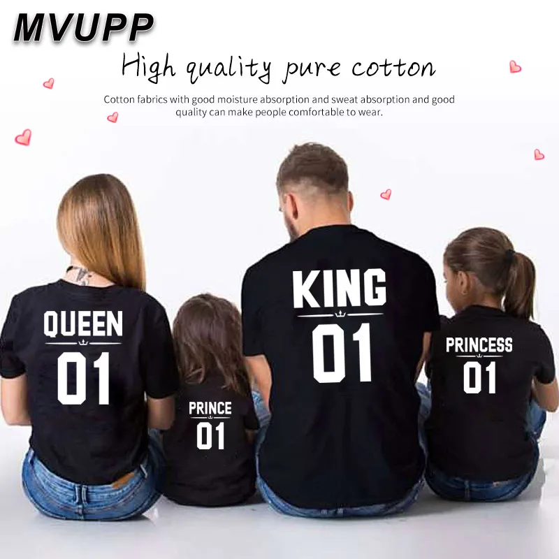 Семейный образ Папа мама ребенок одинаковые наряды одежда для мамы и дочки