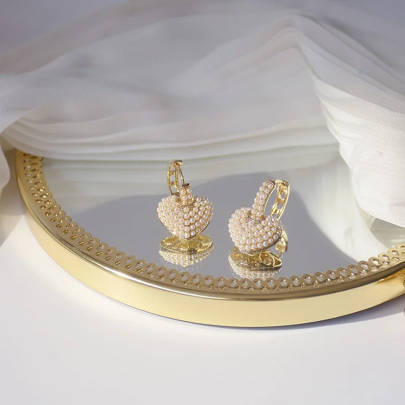 

2020 New Trendy Hot Sale Women's Earrings Round Heart Golden Pearl Dangle Drop Earring For Women Bride's Party Jewelry Wholesale
