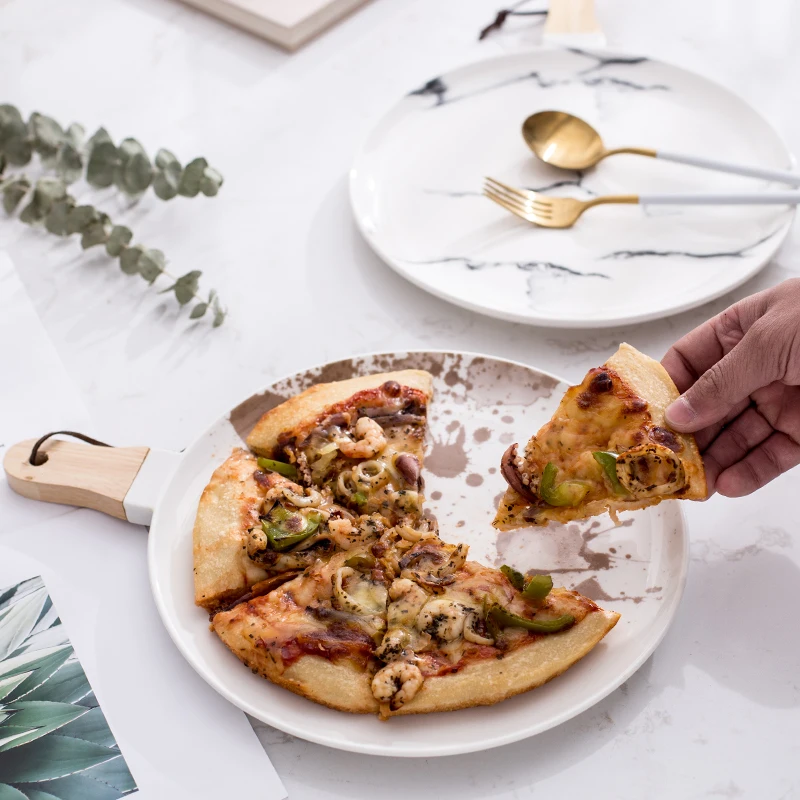 Керамические блюда и тарелки в Европейском стиле белые черные золотые