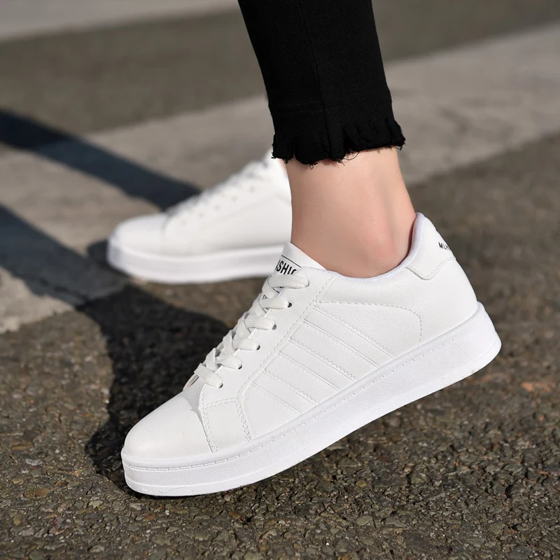 Обувь на платформе Женская дышащая спортивная обувь модная Вулканизированная