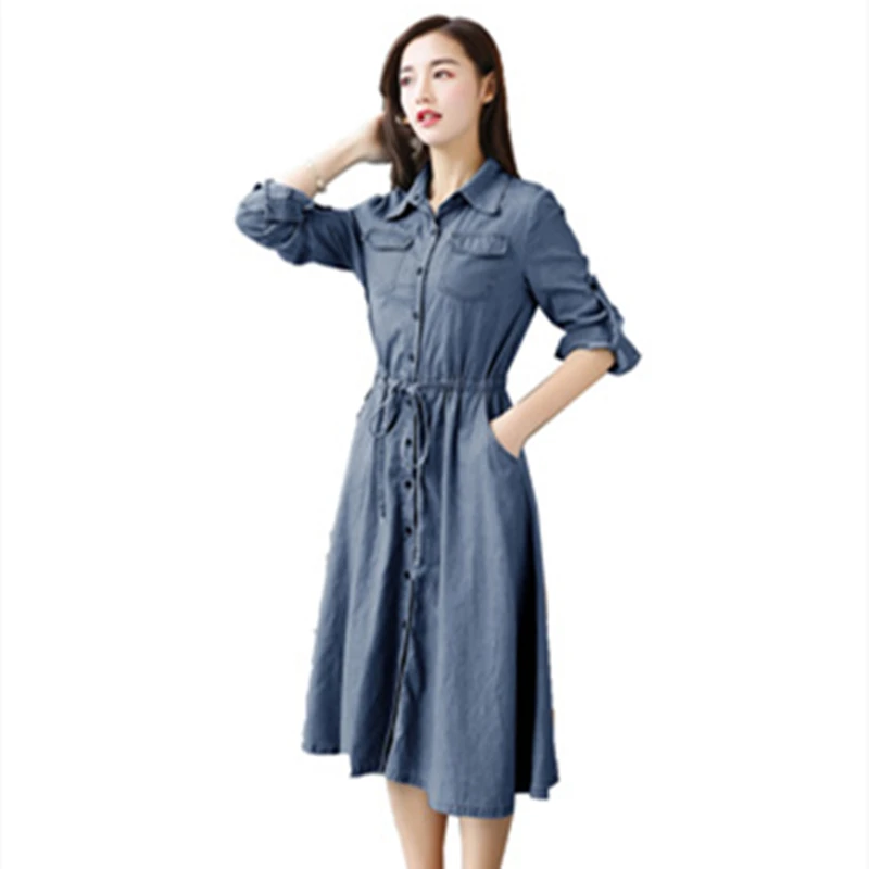 Женское джинсовое платье с отложным воротником однотонное офисное большого