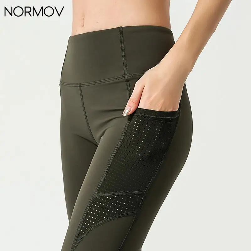 

NORMOV Sexy High Waist Seamless Yoga Vest With Chest Pad Gathering Set Pure Color Cropped Hip-lifting Elastic Women's Trousers