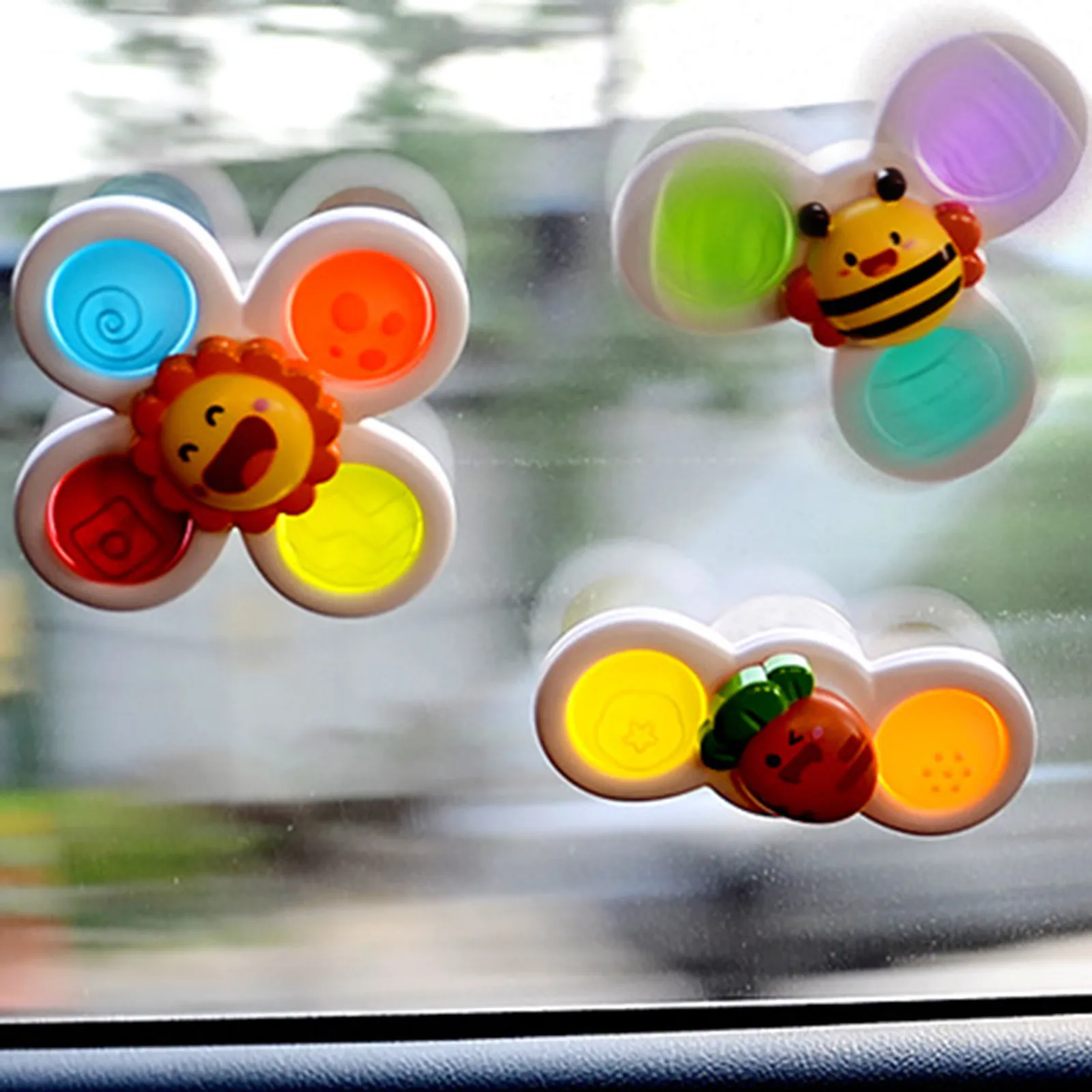 Комплект детской одежды из 3 х предметов с изображением детские погремушки