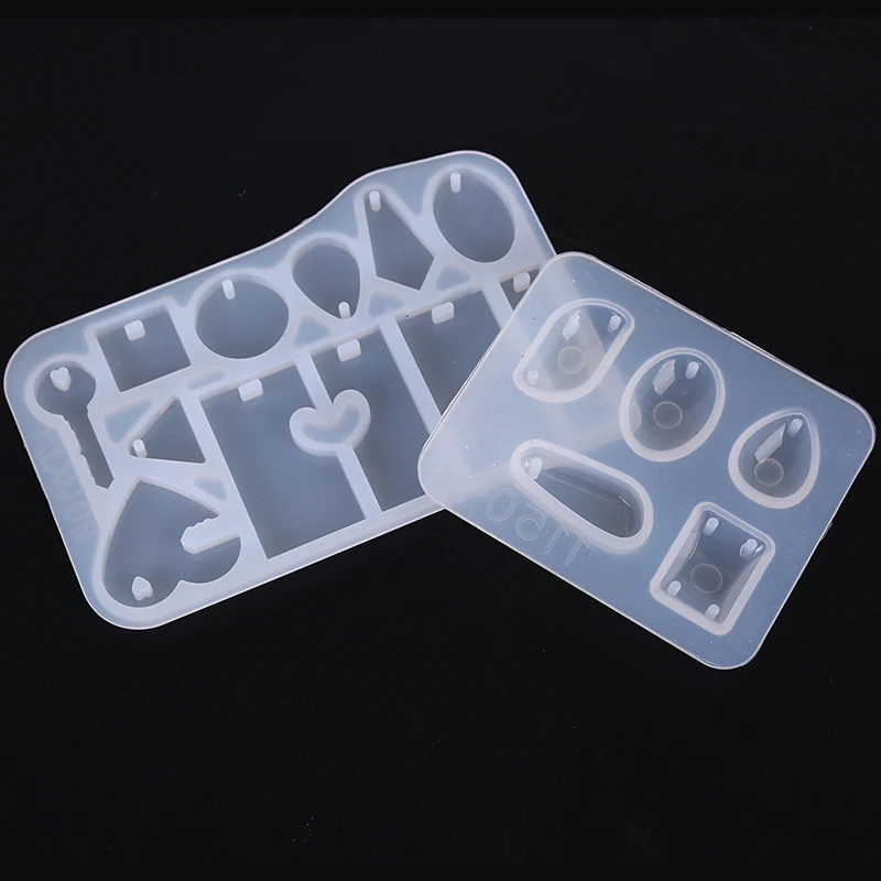 

Resin Pendant Making Pet Tags Silicone Mold Assorted Tag Silicone Mold Star Heart Round Bow Bone Rectangle Paw Charm Mold