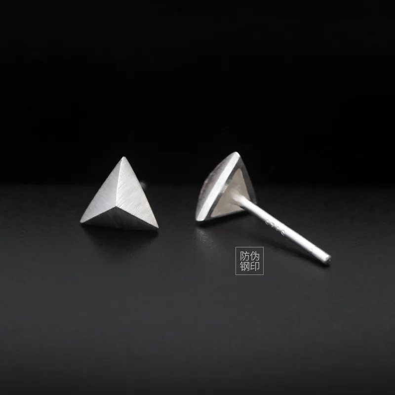 Trusta 925 пробы серебряные ювелирные изделия модные милые миниатюрные 6 мм X 6 мм твердые треугольные серьги-гвоздики подарок для девочек Дети Леди DS418