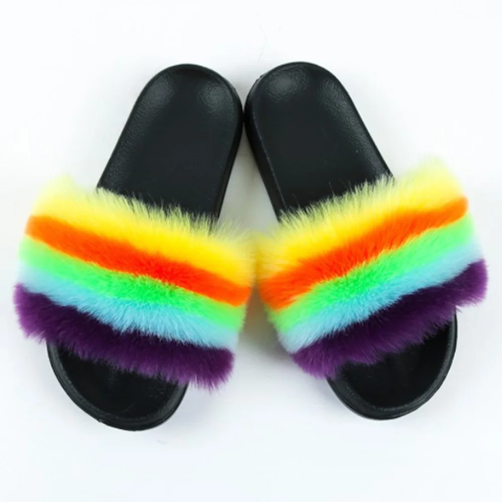 Модные разноцветные плюшевые женские тапочки с горизонтальной полосой Женские