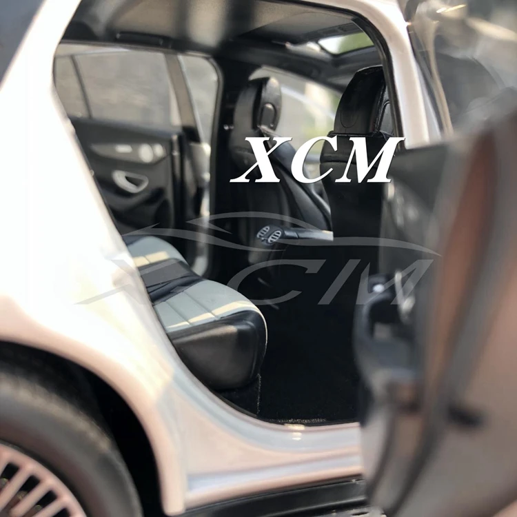 Литая под давлением модель автомобиля для EQC 1:18(белый) крышка двигателя не открывается+ маленький подарок