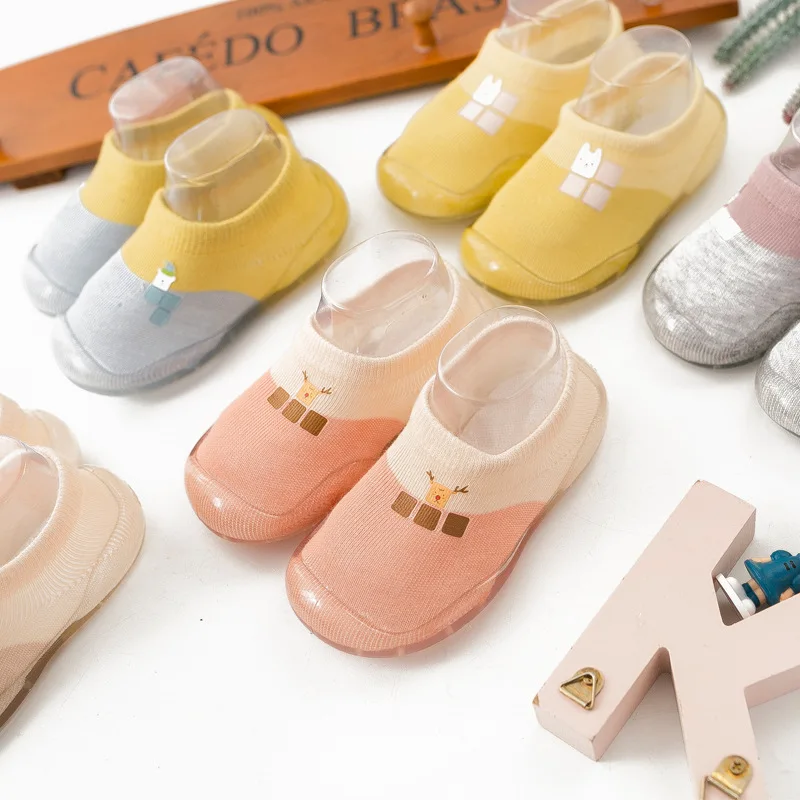 

Children Anti-slip Shoes Newborn Baby Girl Cotton Non-slip Floor Socks Baby Boy Rubber Sole Cartoon Indoor Socks Shoes
