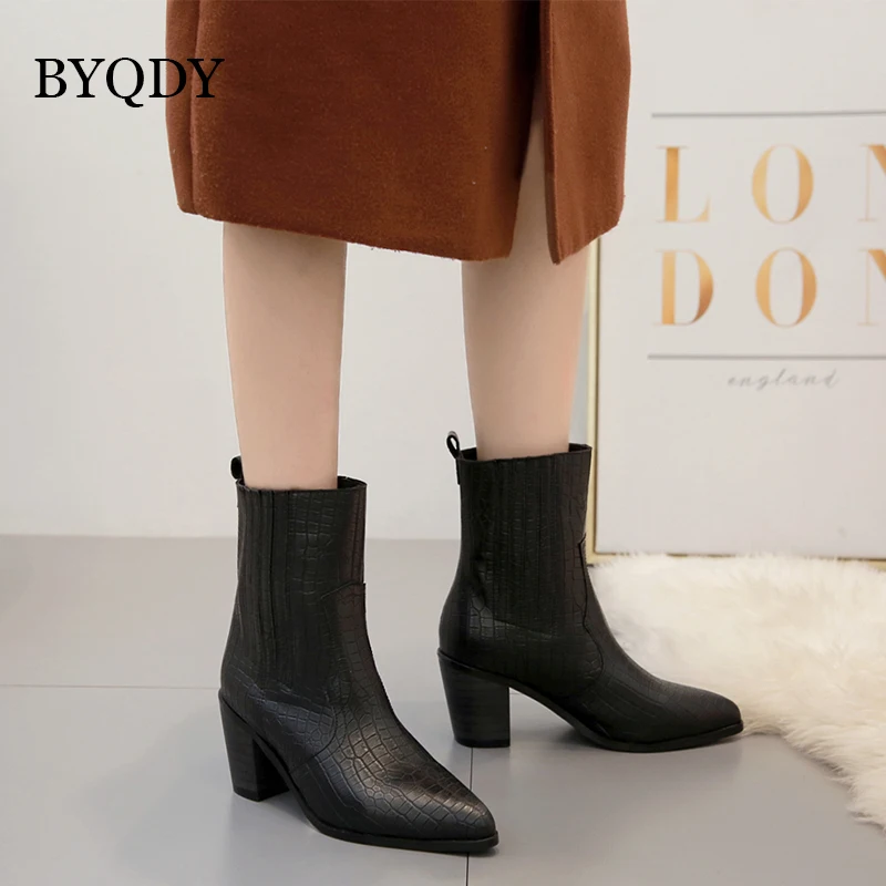 Женские ботильоны без шнуровки BYQDY черные однотонные ботинки из искусственной