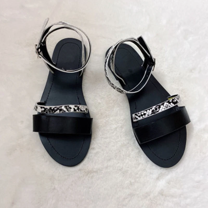 

Siddons 2020 New Women Roman Sandals High Quality Snake Prints Flats Sandals Open Toe Ankle Strap Sexy Beach Shoes Woman Sandals