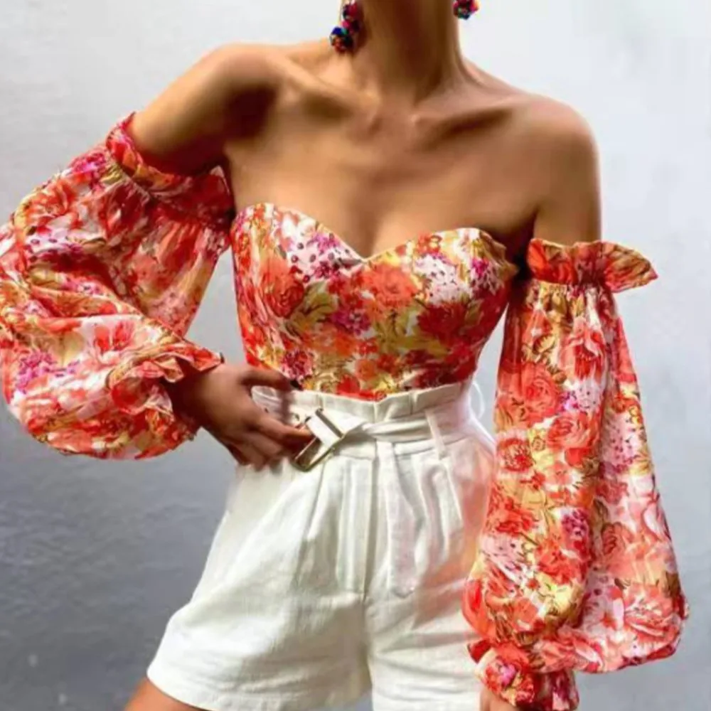 

Slash Neck Crop Top Women Sexy Off Shoulder Fashion Vintage Floral Print Elegant Lantern Sleeves Ruffles Crop Top Blouse Shirt
