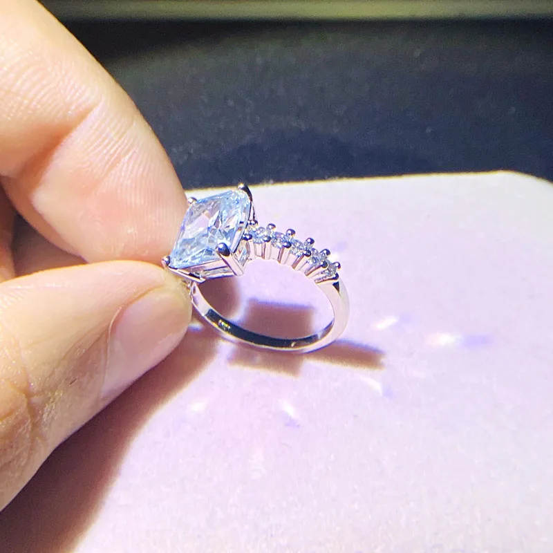 Модные обручальные кольца принцессы с белым цирконом 2 карата серебряного цвета