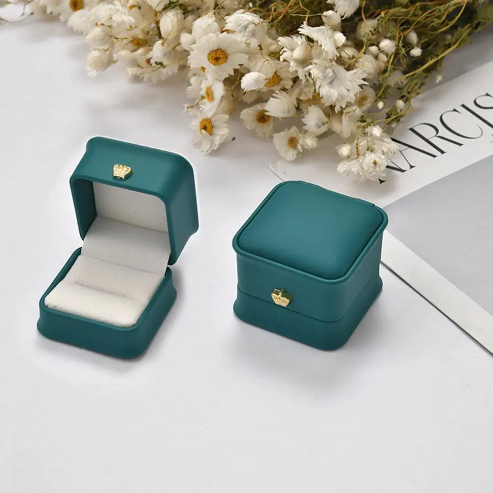 

Ring Jewelry Box Elegant Light Luxury Blue-green Round Corner Gold Buckle Packaging Wedding Holiday Gift Storage