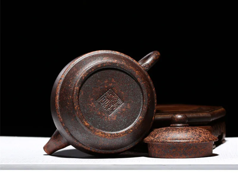 

Yixing Zisha, Gongfu, 220